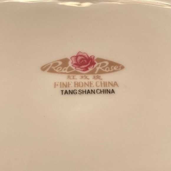 Tea Set of 3 pieces / Fine Bone - Picture 6 of 8